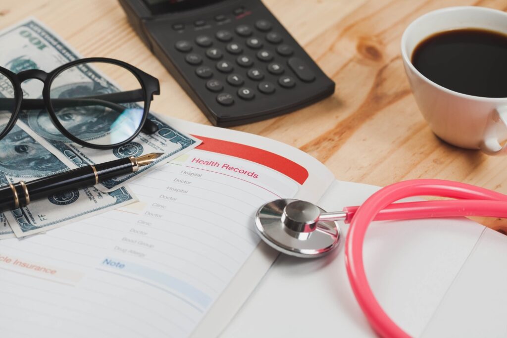 Planejamento tributário 2026 para médicos PJ: mudanças e oportunidades